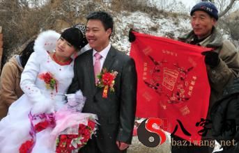 梦见结婚却下雪